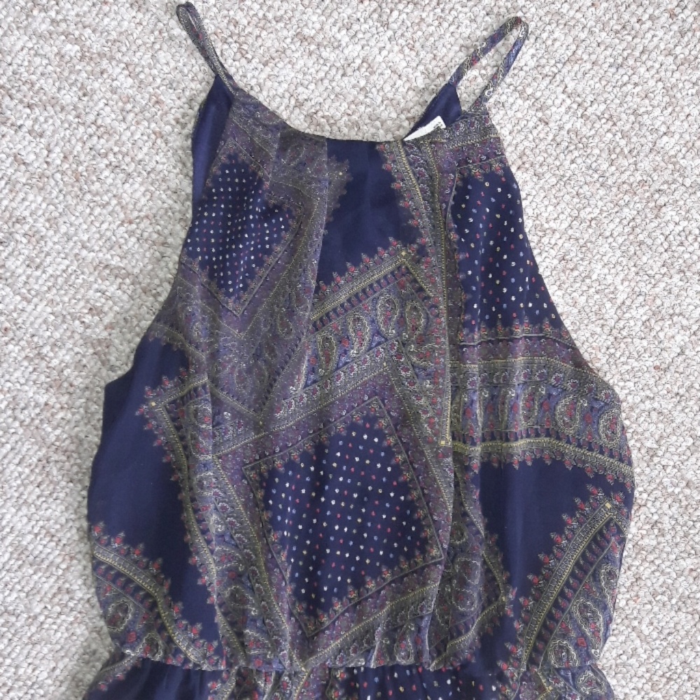 LUSH Dress! - Picture 2 of 4